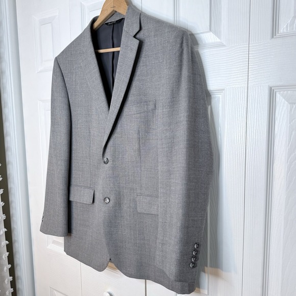 Jos A Bank Traveler's Collection Blazer Mens 42R Light Gray Wool Sport Coat - Picture 2 of 12